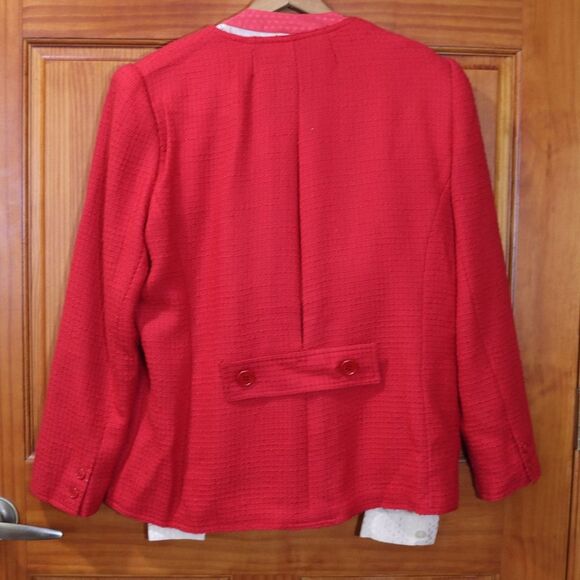 Valentino Miss V Red Tweed Skirt Suit 3 Piece Set EU 44 - Picture 9 of 13